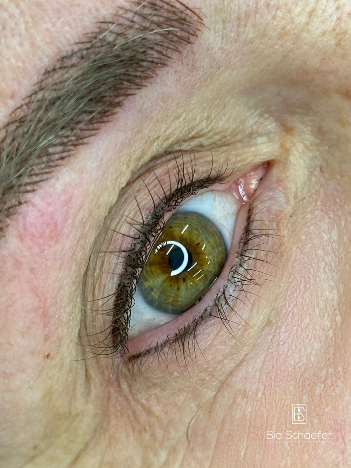 Micropigmentação de olhos — delineado — foto 2